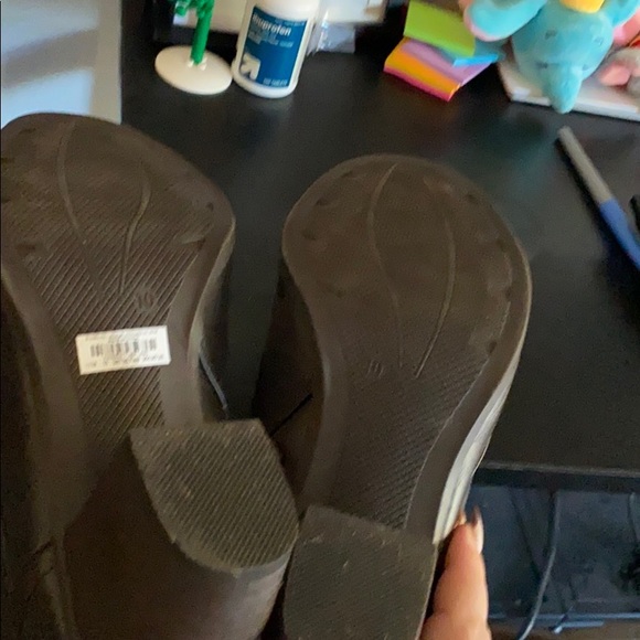 Brown Lace-up Victorian Boots size 10 Wide - Picture 3 of 3